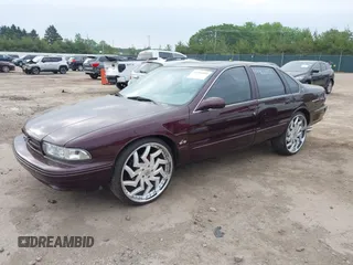 1995 Chevrolet Caprice z VIN 1G1BL52P8SR170010, wystawiony jako IAAI lot #42426059 z przebiegiem 116 749 mil mil oraz . Historia ofert i sprzedaży dostępna na DreamBid. Obrazek 2.