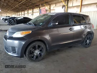 2010 Scion xD z VIN JTKKU4B40AJ056271, wystawiony jako Copart lot #56917495 z przebiegiem 197 134 mil mil oraz Szkoda całkowita • Salvage title. Historia ofert i sprzedaży dostępna na DreamBid. Obrazek 1.