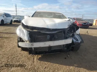 2013 Hyundai Azera with VIN KMHFG4JG7DA320596, listed as a Copart auction lot 82573004 with 137,699 mi miles and Salvage Title. Bid and sale history available at carsss.com. Image 5.