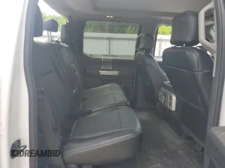 2017 Ford F-250 Lariat z VIN 1FT7W2B60HEC78227, wystawiony jako Copart lot #59498725 z przebiegiem 84 672 mil mil oraz Szkoda całkowita • Salvage title. Historia ofert i sprzedaży dostępna na DreamBid. Obrazek 10.