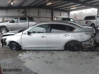 2018 Nissan Altima 2.5 SL with VIN 1N4AL3APXJC128387, listed as a IAAI auction lot 41370583 with 1 mi miles. Bid and sale history available at carsss.com. Image 14.