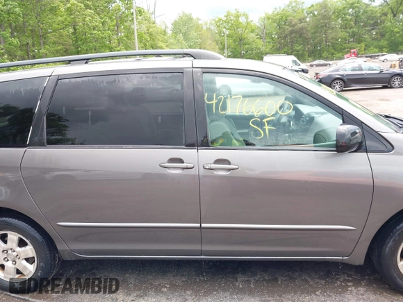 2004 Toyota Sienna CE with VIN 5TDZA23C84S000367, listed as a IAAI auction lot 42176600 with 182,817 mi miles and . Bid and sale history available at DreamBid. Image 13.