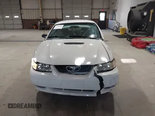 2000 Ford Mustang с VIN 1FAFP4049YF271931, выставлен на аукционе IAAI как лот 41984117 с пробегом 219 865 миль миль и . История ставок и продаж доступна на DreamBid. Изображение 13.
