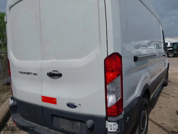 2018 Ford Transit Van with VIN 1FTBW2CM3JKA88274, listed as a IAAI auction lot 41960791 with 120,383 mi miles. Bid and sale history available at carsss.com. Image 4.
