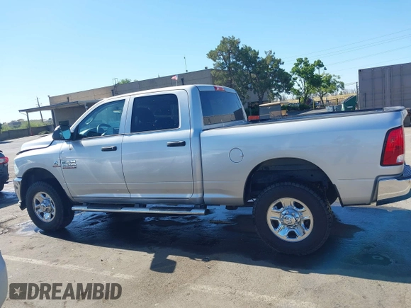 2014 Ram 2500 Tradesman с VIN 3C6UR5CL6EG224457, выставлен на аукционе IAAI как лот 42333288 с пробегом 77 359 миль миль и . История ставок и продаж доступна на DreamBid. Изображение 14.