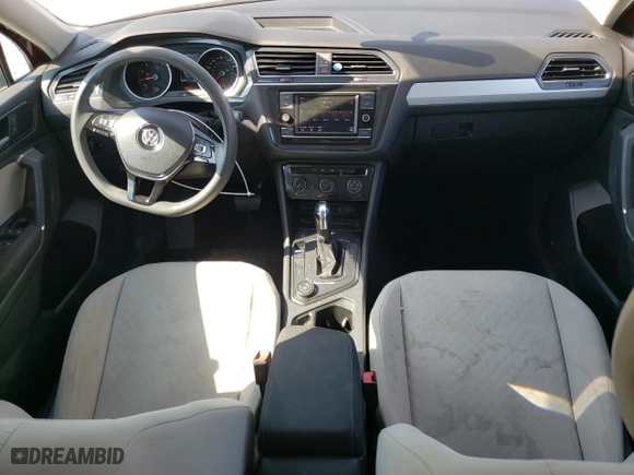 2018 Volkswagen Tiguan S with VIN 3VV0B7AX2JM040787, listed as a Copart auction lot 67389614 with 92,424 mi miles and Salvage Title. Bid and sale history available at carsss.com. Image 8.