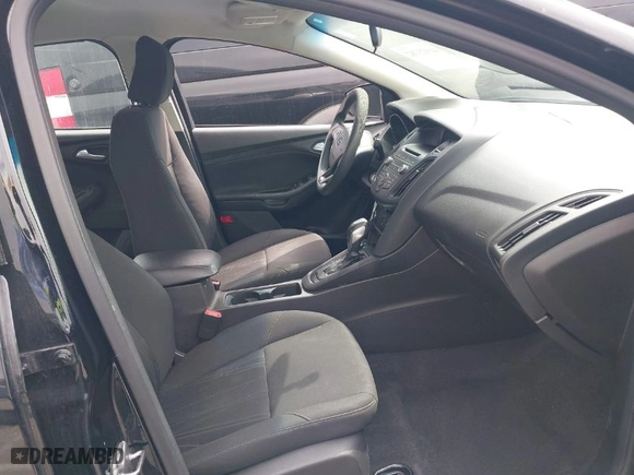 2016 Ford Focus SE with VIN 1FADP3F20GL264437, listed as a IAAI auction lot 41923782 with 159,966 mi miles. Bid and sale history available at carsss.com. Image 5.