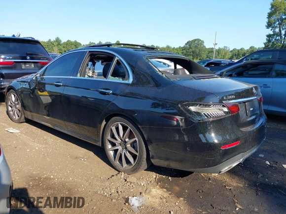 2023 Mercedes-Benz E 350 with VIN W1KZF8EB8PB188818, listed as a IAAI auction lot 40215908 with Not Provided miles and . Bid and sale history available at DreamBid. Image 3.
