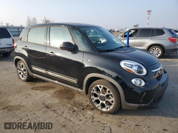 2017 FIAT 500L Trekking z VIN ZFBCFADH9HZ040007, wystawiony jako Copart lot #83492204 z przebiegiem 54 905 mil mil oraz Nie do naprawy • Non repairable. Historia ofert i sprzedaży dostępna na DreamBid. Obrazek 4.