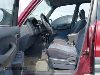 1997 Toyota RAV4 with VIN JT3GP10V2V0011119, listed as a IAAI auction lot 42102913 with 119,073 mi miles and . Bid and sale history available at DreamBid. Image 5.