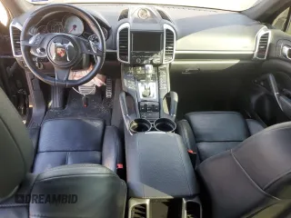 2014 Porsche Cayenne S with VIN WP1AB2A23ELA59140, listed as a Copart auction lot 86061274 with Not provided miles and Salvage title. Bid and sale history available at DreamBid. Image 8.