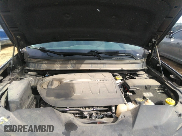 2019 Jeep Cherokee Trailhawk with VIN 1C4PJMBX1KD331128, listed as a IAAI auction lot 41983976 with 110,190 mi miles and . Bid and sale history available at DreamBid. Image 10.