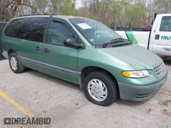 1998 Plymouth Voyager Grand SE z VIN 2P4GP44G9WR577063, wystawiony jako IAAI lot #41951898 z przebiegiem 171 759 mil mil oraz . Historia ofert i sprzedaży dostępna na DreamBid. Obrazek 1.