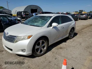2009 Toyota Venza z VIN 4T3ZK11A29U010892, wystawiony jako Copart lot #57455195 z przebiegiem 184 579 mil mil oraz Szkoda całkowita • Salvage title. Historia ofert i sprzedaży dostępna na DreamBid. Obrazek 1.