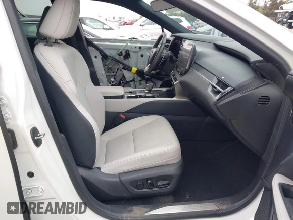 2024 Lexus RX 350 z VIN 2T2BAMBA5RC024585, wystawiony jako IAAI lot #41197857 z przebiegiem 18 031 mil mil oraz . Historia ofert i sprzedaży dostępna na DreamBid. Obrazek 5.