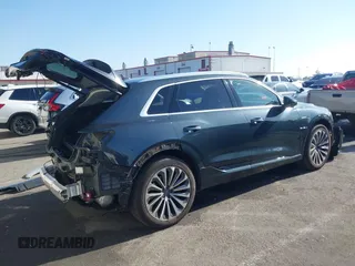 2019 Audi e-tron Prestige with VIN WA1VAAGE2KB021539, listed as a IAAI auction lot 42007353 with 14,238 mi miles and . Bid and sale history available at DreamBid. Image 14.