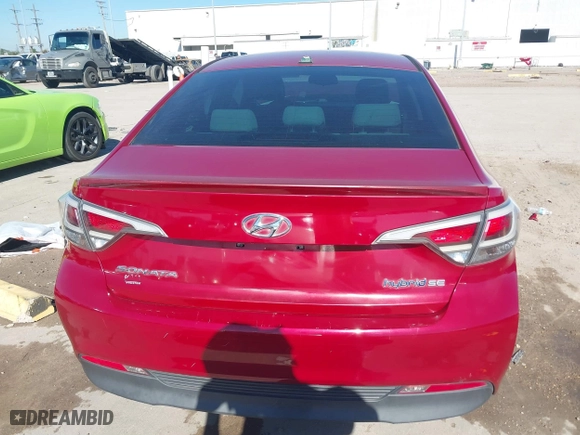 2016 Hyundai Sonata Hybrid SE with VIN KMHE24L19GA016239, listed as a IAAI auction lot 40813246 with 118,031 mi miles. Bid and sale history available at carsss.com. Image 16.