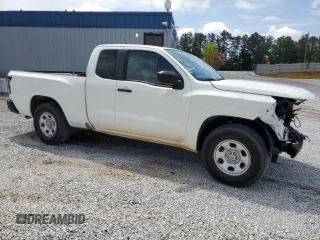2024 Nissan Frontier S z VIN 1N6ED1CL2RN641864, wystawiony jako Copart lot #87579715 z przebiegiem 14 735 mil mil oraz Szkoda całkowita • Salvage title. Historia ofert i sprzedaży dostępna na DreamBid. Obrazek 4.