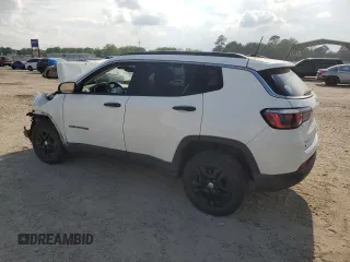 2020 Jeep Compass Sport z VIN 3C4NJDAB8LT105015, wystawiony jako Copart lot #54921305 z przebiegiem 104 453 mil mil oraz Nie do naprawy • Non repairable. Historia ofert i sprzedaży dostępna na DreamBid. Obrazek 2.