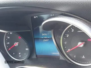 2020 Mercedes-Benz C 300 with VIN WDDWF8DB4LR525488, listed as a IAAI auction lot 42076398 with 25,457 mi miles and . Bid and sale history available at DreamBid. Image 7.