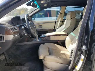 2008 BMW 7 Series 750i with VIN WBAHL83518DT14175, listed as a Copart auction lot 76241764 with 166,539 mi miles and Clean Title. Bid and sale history available at carsss.com. Image 7.