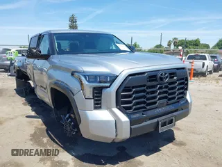 2024 Toyota Tundra Limited z VIN 5TFWA5DB0RX148301, wystawiony jako IAAI lot #42208266 z przebiegiem 19 895 mil mil oraz . Historia ofert i sprzedaży dostępna na DreamBid. Obrazek 1.