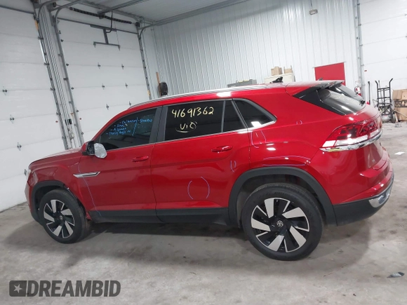 2024 Volkswagen Atlas SE with VIN 1V2HE2CA6RC221830, listed as a IAAI auction lot 41691362 with 28,755 mi miles and . Bid and sale history available at DreamBid. Image 14.