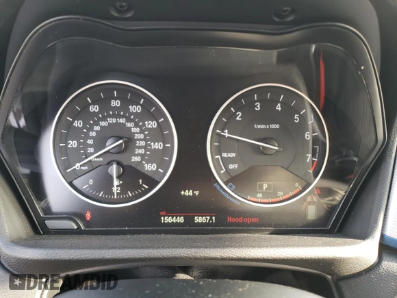 2017 BMW X1 xDrive28i with VIN WBXHT3C3XH5F77236, listed as a Copart auction lot 46406215 with 156,446 mi miles and Salvage Title. Bid and sale history available at DreamBid. Image 9.