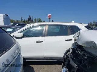2018 Nissan Rogue SV with VIN KNMAT2MT1JP592478, listed as a IAAI auction lot 42023291 with 27,406 mi miles. Bid and sale history available at carsss.com. Image 14.