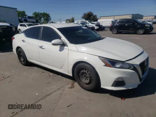 2020 Nissan Altima S with VIN 1N4BL4BV1LC158002, listed as a Copart auction lot 51744025 with 188,004 mi miles and Clean Title. Bid and sale history available at carsss.com. Image 4.