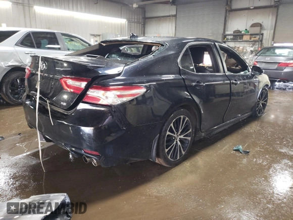 2020 Toyota Camry SE with VIN 4T1G11AK8LU893089, listed as a Copart auction lot 45344815 with 0 mi miles and Salvage Title. Bid and sale history available at carsss.com. Image 3.