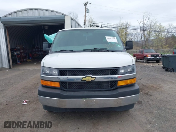 2018 Chevrolet Express Cargo with VIN 1GCWGAFPXJ1290498, listed as a IAAI auction lot 42047738 with 61,466 mi miles and . Bid and sale history available at DreamBid. Image 12.