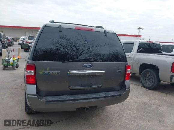 2011 Ford Expedition Limited with VIN 1FMJU1K50BEF09630, listed as a IAAI auction lot 41439602 with 192,409 mi miles. Bid and sale history available at carsss.com. Image 16.