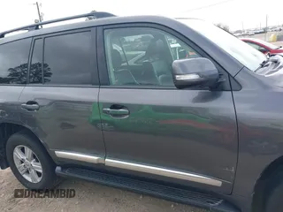 2013 Toyota Land Cruiser with VIN JTMHY7AJ3D4010242, listed as a IAAI auction lot 41461988 with 187,623 mi miles. Bid and sale history available at carsss.com. Image 14.