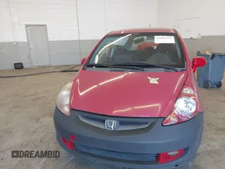 2007 Honda Fit Sport with VIN JHMGD37617S001346, listed as a IAAI auction lot 41825351 with 233,735 mi miles. Bid and sale history available at carsss.com. Image 13.