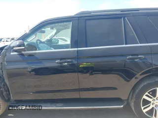 2022 Ford Expedition XLT with VIN 1FMJU1HT1NEA48965, listed as a IAAI auction lot 41792241 with 36,488 mi miles. Bid and sale history available at carsss.com. Image 15.
