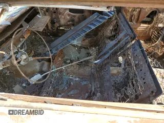 1965 Chevrolet Impala с VIN 164375L212446, выставлен на аукционе Copart как лот 55611653 с пробегом Не указан миль и На запчасти • Non repairable. История ставок и продаж доступна на DreamBid. Изображение 7.