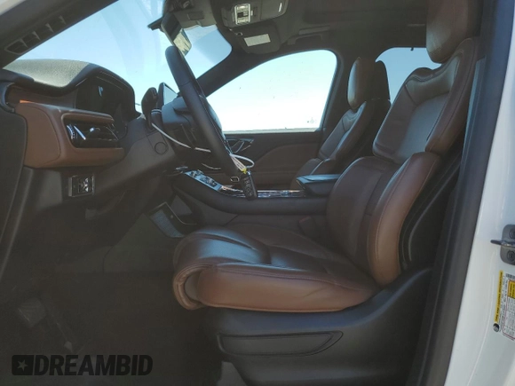 2022 Lincoln Aviator Reserve with VIN 5LM5J7XC3NGL21744, listed as a Copart auction lot 62887815 with 33,714 mi miles and Salvage title. Bid and sale history available at DreamBid. Image 7.