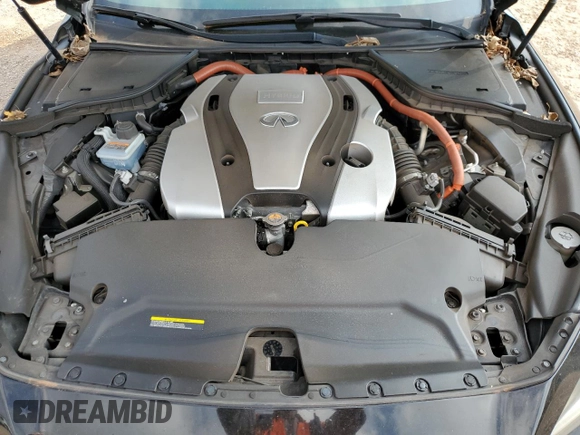 2014 Infiniti Q50 Hybrid Premium with VIN JN1AV7AP2EM692078, listed as a Copart auction lot 86895944 with 123,940 mi miles and Salvage title. Bid and sale history available at DreamBid. Image 11.
