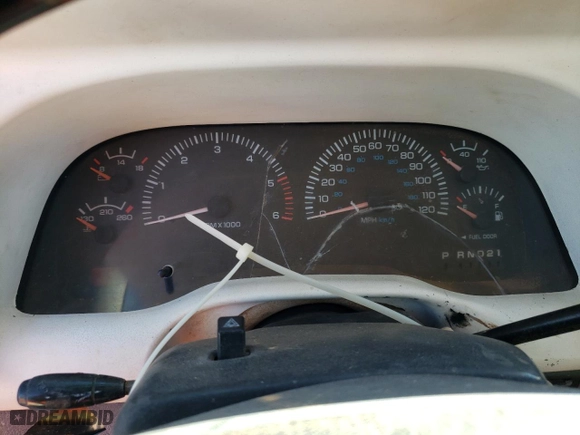 2000 Dodge Ram 1500 Work Special with VIN 1B7HC16X3YS564746, listed as a Copart auction lot 67871674 with 0 mi miles and Salvage Title. Bid and sale history available at carsss.com. Image 9.