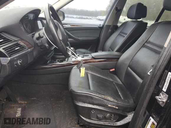 2011 BMW X5 35i with VIN 5UXZV4C50BL402804, listed as a Copart auction lot 51707735 with 118,209 mi miles and Clean Title. Bid and sale history available at carsss.com. Image 7.