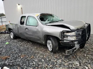 2013 Chevrolet Silverado 1500 LT with VIN 1GCRCSE08DZ310370, listed as a Copart auction lot 83549214 with 92,907 mi miles and Salvage Title. Bid and sale history available at carsss.com. Image 4.