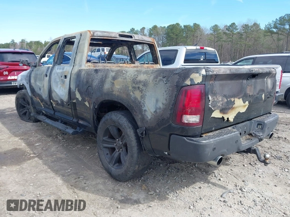2016 Ram 1500 Sport z VIN 1C6RR7HTXGS151096, wystawiony jako IAAI lot #41661661 z przebiegiem Nie podano mil oraz . Historia ofert i sprzedaży dostępna na DreamBid. Obrazek 3.