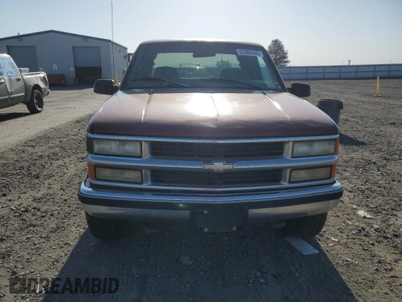1998 Chevrolet Silverado 1500 with VIN 1GCEK19R2WE133619, listed as a Copart auction lot 55303545 with 200,306 mi miles and Salvage Title. Bid and sale history available at DreamBid. Image 5.