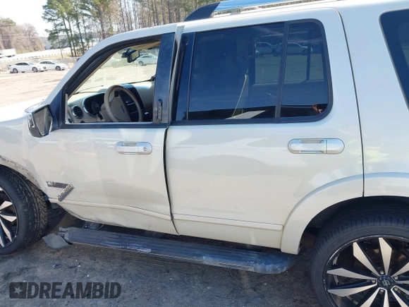 2006 Ford Explorer Limited with VIN 1FMEU75886ZA07635, listed as a IAAI auction lot 41835221 with 245,746 mi miles and . Bid and sale history available at DreamBid. Image 14.