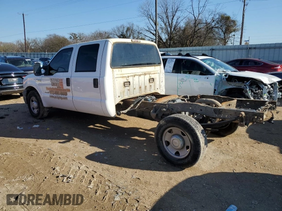 2007 Ford F-250 XL with VIN 1FTSW20P07EA17846, listed as a Copart auction lot 85540304 with 250,253 mi miles and Salvage Title. Bid and sale history available at DreamBid. Image 2.