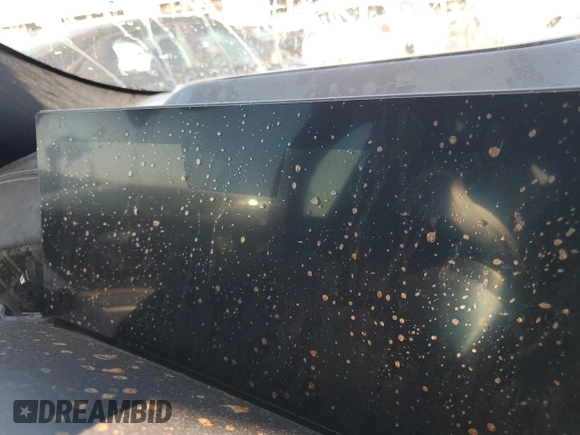 2025 BMW X6 xDrive40i z VIN 5UX33EX03S9X00132, wystawiony jako Copart lot #56373235 z przebiegiem Nie podano mil oraz Tytuł czysty. Historia ofert i sprzedaży dostępna na DreamBid. Obrazek 9.