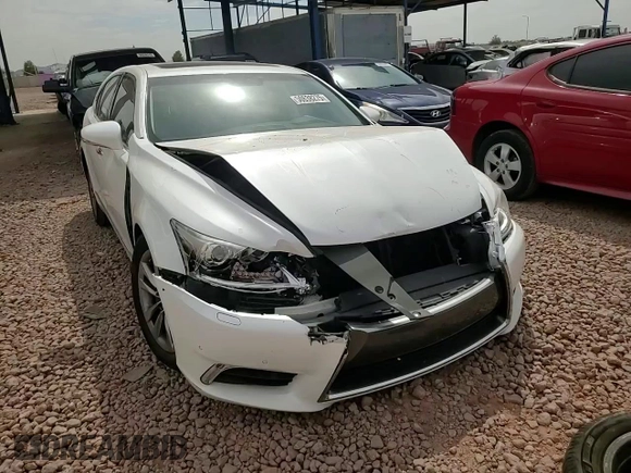 2013 Lexus LS 460 z VIN JTHBL5EF2D5115068, wystawiony jako Copart lot #50638275 z przebiegiem 84 817 mil mil oraz Szkoda całkowita • Salvage title. Historia ofert i sprzedaży dostępna na DreamBid. Obrazek 10.