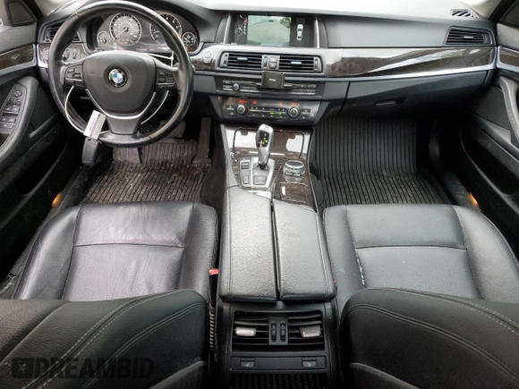 2014 BMW 5 Series 535i xDrive z VIN WBA5B3C5XED539389, wystawiony jako Copart lot #57290835 z przebiegiem 136 560 mil mil oraz Szkoda całkowita • Salvage title. Historia ofert i sprzedaży dostępna na DreamBid. Obrazek 8.