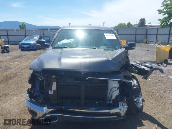 2022 Ram 1500 Big Horn z VIN 1C6SRFMT8NN481607, wystawiony jako IAAI lot #42359931 z przebiegiem 35 893 mil mil oraz . Historia ofert i sprzedaży dostępna na DreamBid. Obrazek 12.